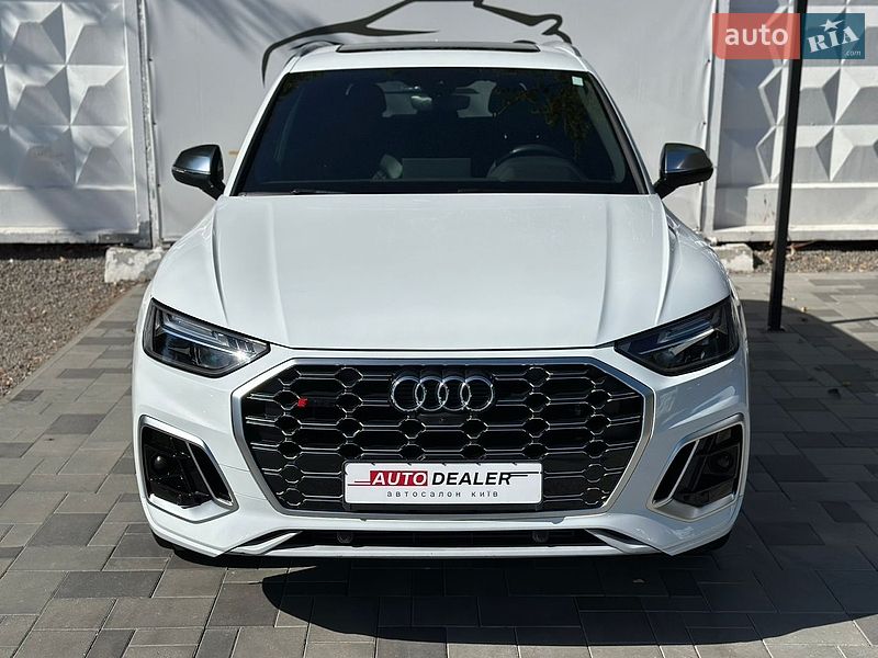 Позашляховик / Кросовер Audi SQ5 2020 в Києві