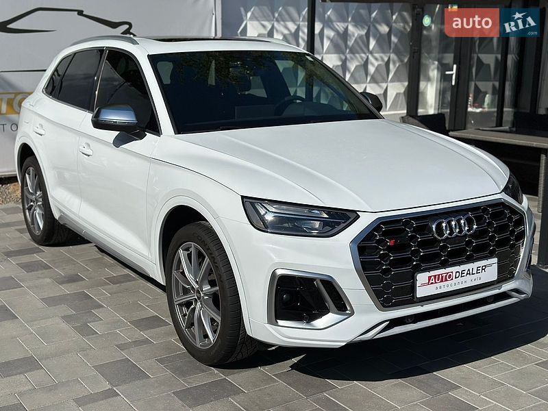 Позашляховик / Кросовер Audi SQ5 2020 в Києві
