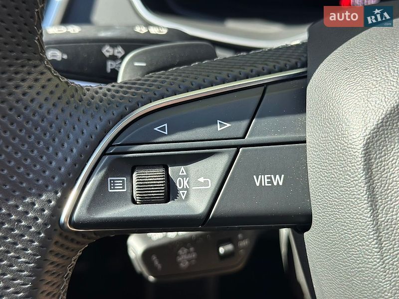 Позашляховик / Кросовер Audi SQ5 2020 в Києві