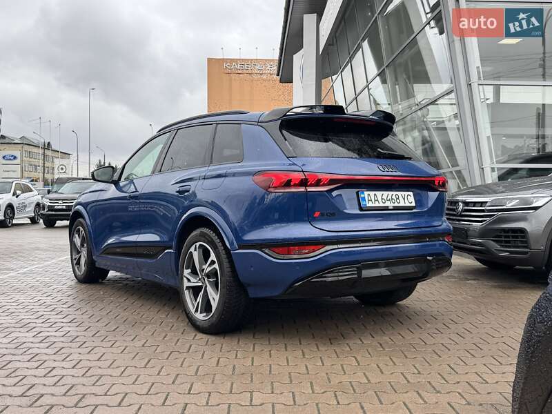 Позашляховик / Кросовер Audi SQ6 Sportback e-tron 2024 в Чернівцях