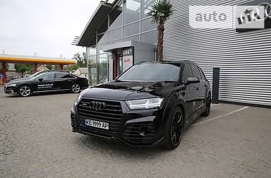 Внедорожник / Кроссовер Audi SQ7 2017 в 
