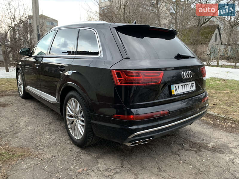 Внедорожник / Кроссовер Audi SQ7 2016 в Яготине фото 17 Внедорожник / Кроссовер Audi SQ7 2016 в Яготине