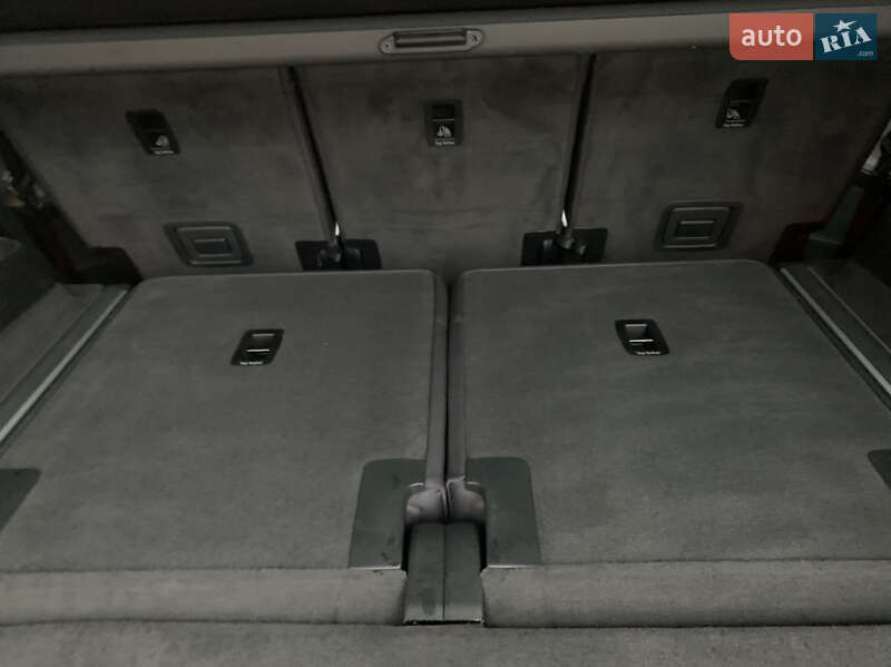 Внедорожник / Кроссовер Audi SQ7 2016 в Яготине фото 32 Внедорожник / Кроссовер Audi SQ7 2016 в Яготине