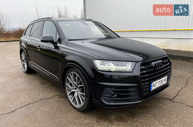Позашляховик / Кросовер Audi SQ7 2017 в 