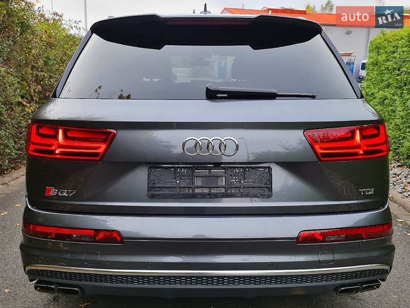 Позашляховик / Кросовер Audi SQ7 2017 в Бердичеві