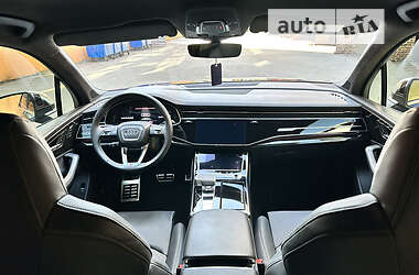 Внедорожник / Кроссовер Audi SQ7 2021 в 