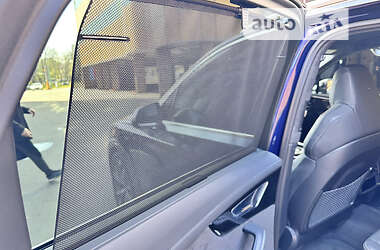 Внедорожник / Кроссовер Audi SQ7 2021 в 