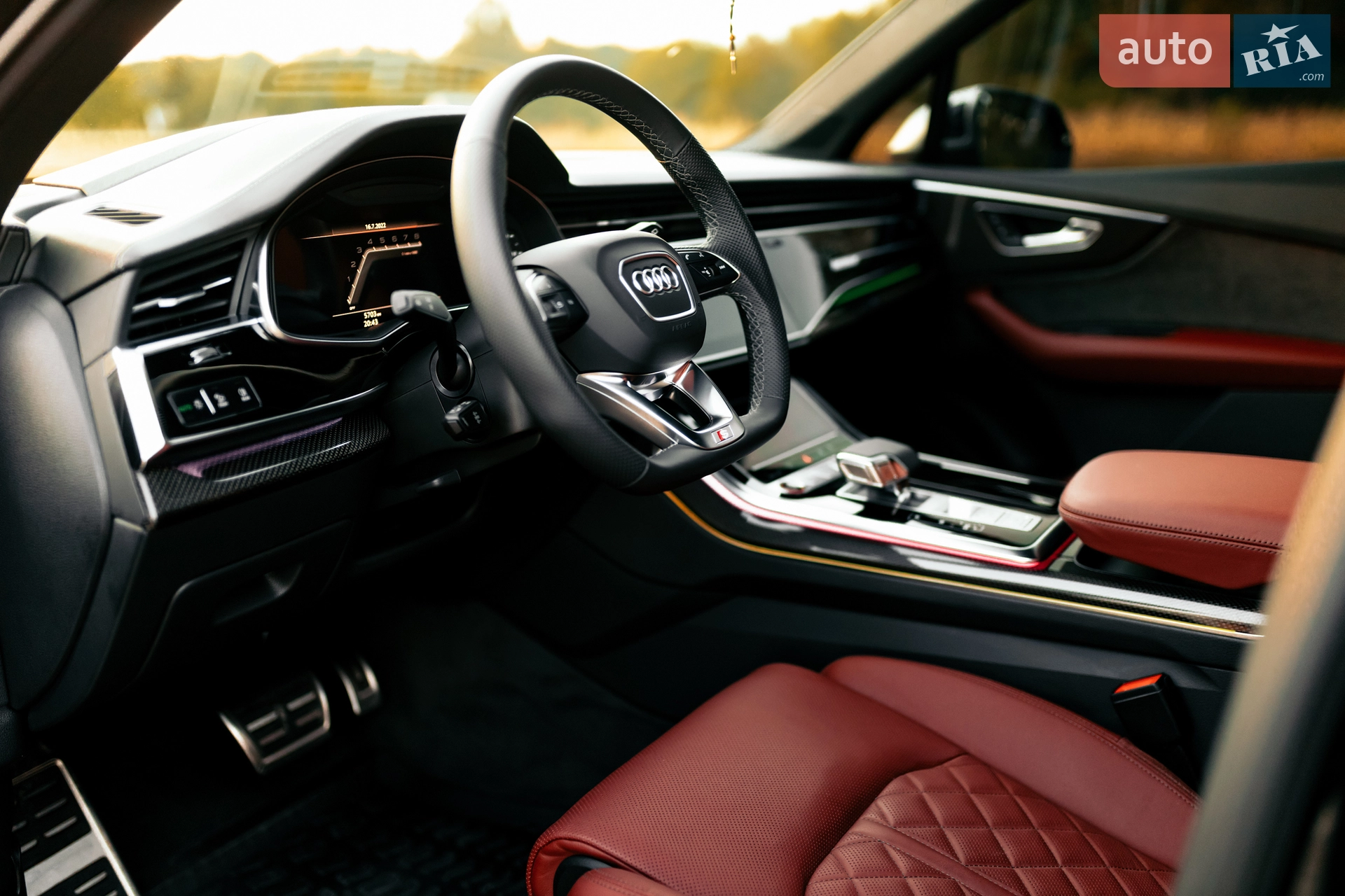 2021 Audi SQ7 - мініатюра 12