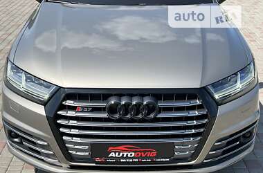 Внедорожник / Кроссовер Audi SQ7 2016 в 