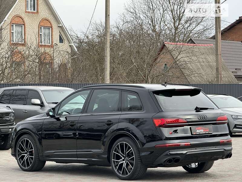 Внедорожник / Кроссовер Audi SQ7 2021 в Луцке