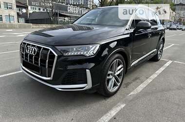 Внедорожник / Кроссовер Audi SQ7 2021 в Киеве