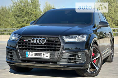 Внедорожник / Кроссовер Audi SQ7 2017 в Киеве