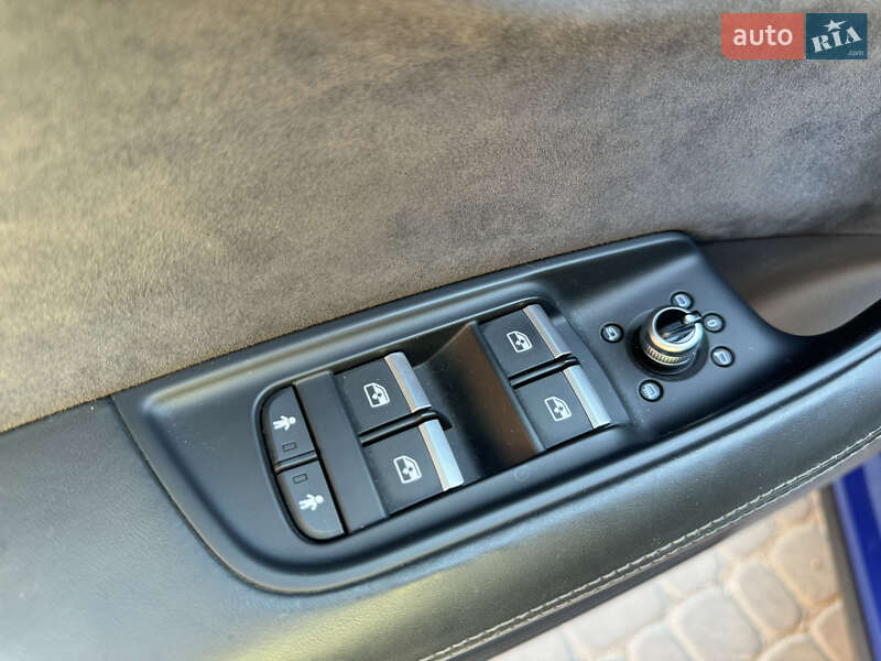 Внедорожник / Кроссовер Audi SQ7 2017 в Виннице