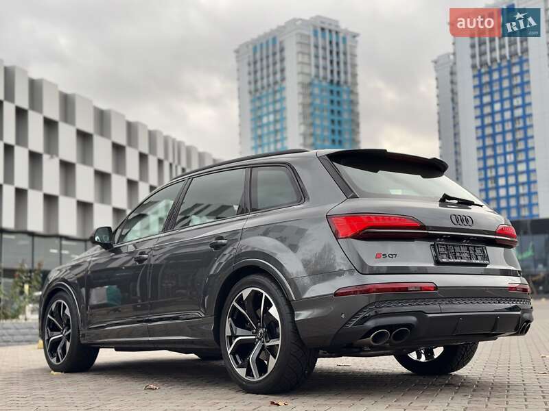 Позашляховик / Кросовер Audi SQ7 2024 в Одесі