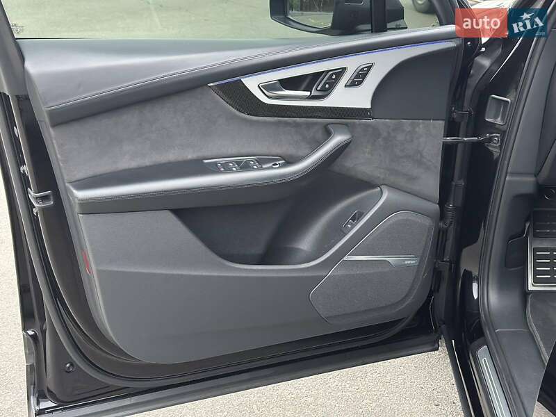 Внедорожник / Кроссовер Audi SQ7 2017 в Полтаве фото 23 Внедорожник / Кроссовер Audi SQ7 2017 в Полтаве