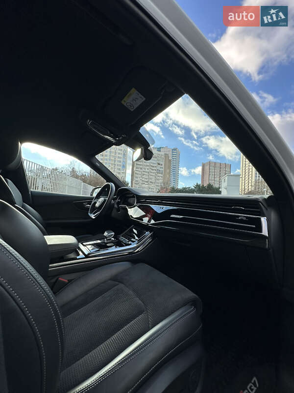 Внедорожник / Кроссовер Audi SQ7 2021 в Одессе