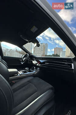 Внедорожник / Кроссовер Audi SQ7 2021 в 