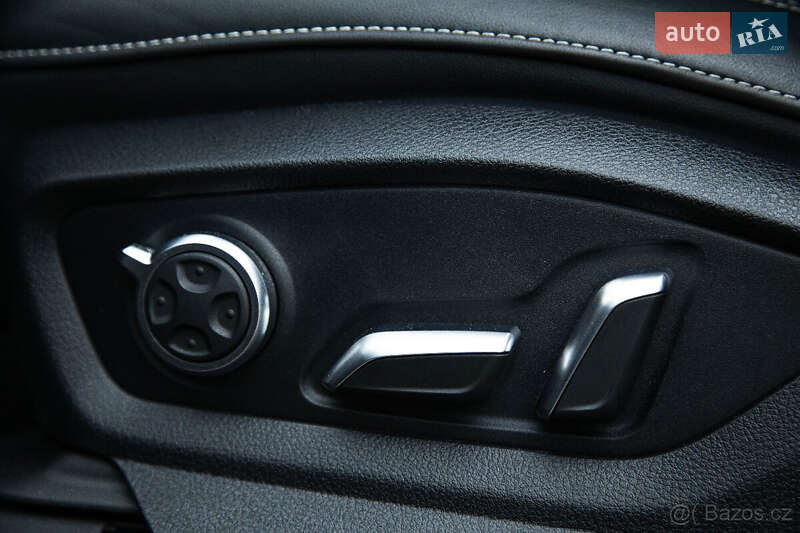 Внедорожник / Кроссовер Audi SQ7 2018 в Ужгороде