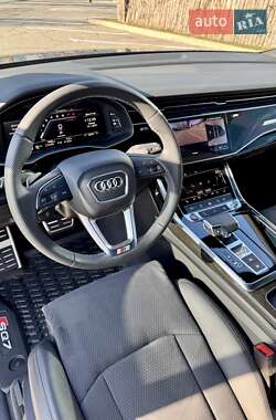 Внедорожник / Кроссовер Audi SQ7 2024 в 