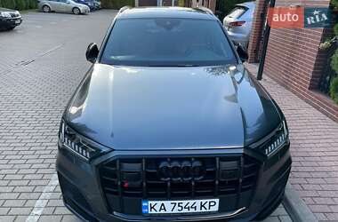 Внедорожник / Кроссовер Audi SQ7 2021 в 