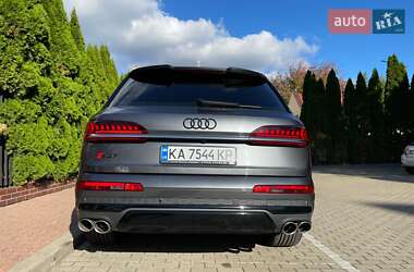 Внедорожник / Кроссовер Audi SQ7 2021 в 
