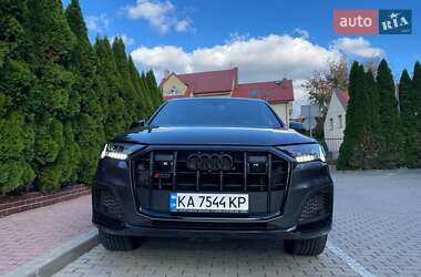 Внедорожник / Кроссовер Audi SQ7 2021 в 