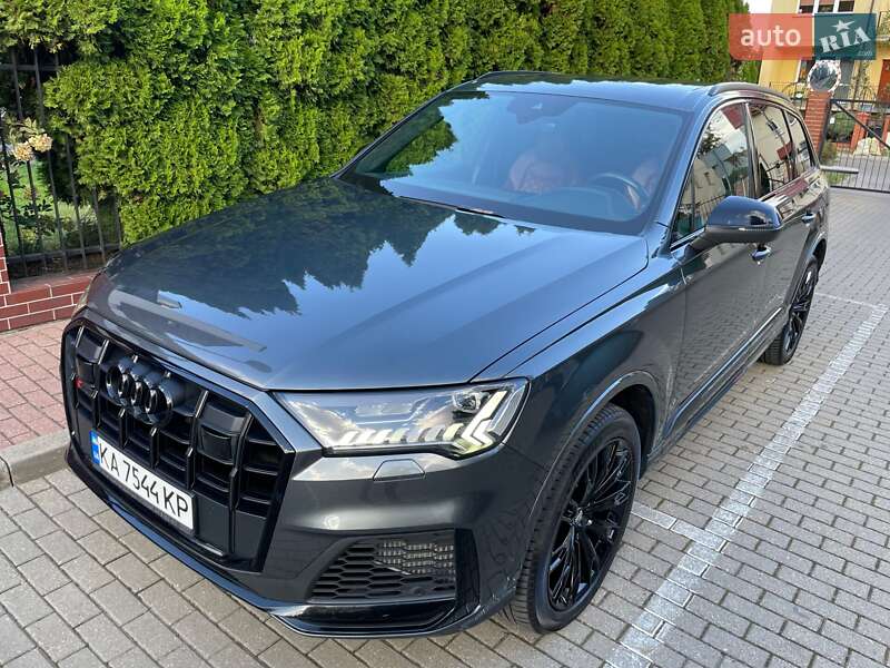 Внедорожник / Кроссовер Audi SQ7 2021 в Киеве