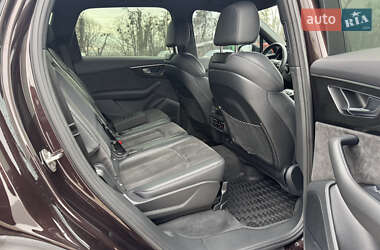 Внедорожник / Кроссовер Audi SQ7 2021 в 