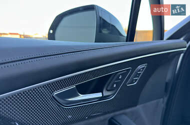 Внедорожник / Кроссовер Audi SQ7 2020 в 