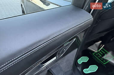 Внедорожник / Кроссовер Audi SQ7 2020 в 