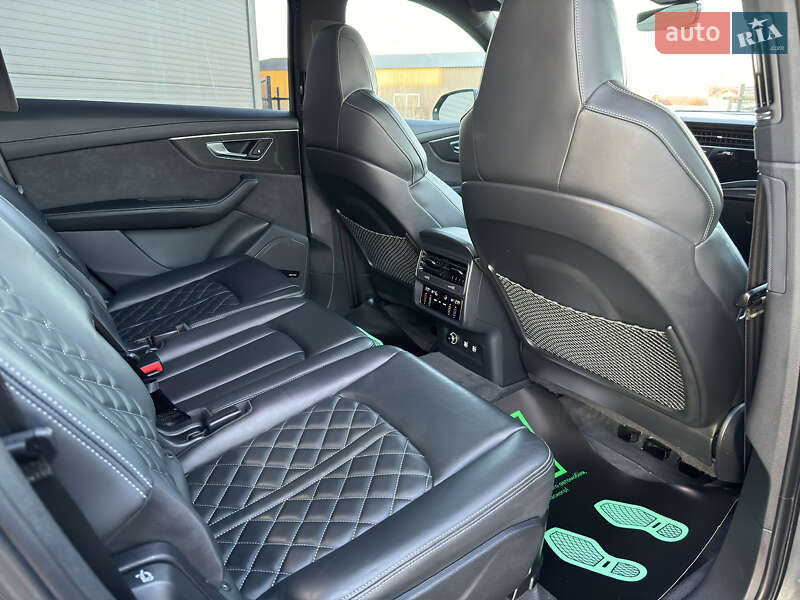 Позашляховик / Кросовер Audi SQ7 2020 в Івано-Франківську