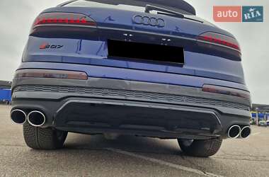 Внедорожник / Кроссовер Audi SQ7 2021 в 