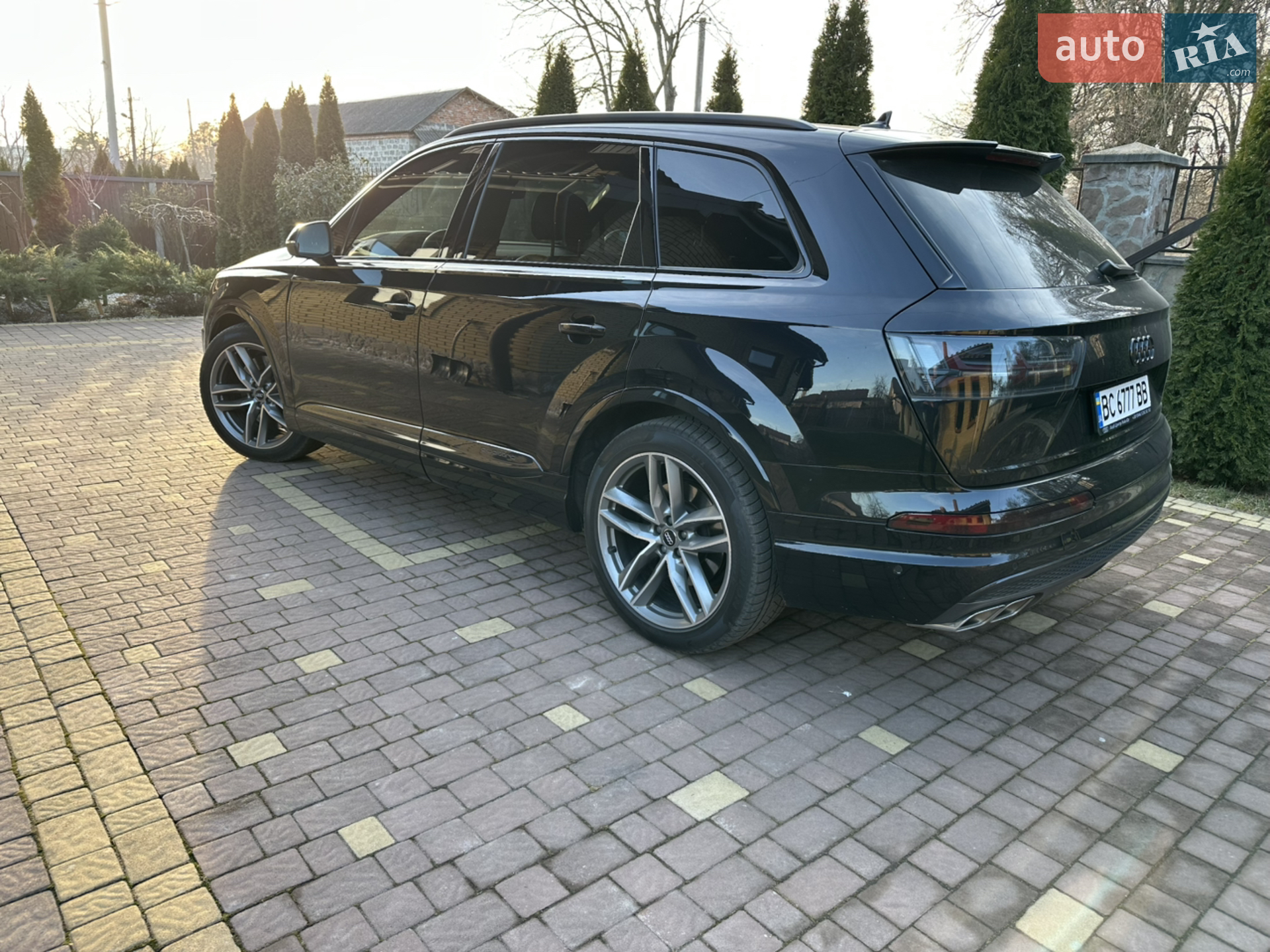 2016 Audi SQ7 - мініатюра 3