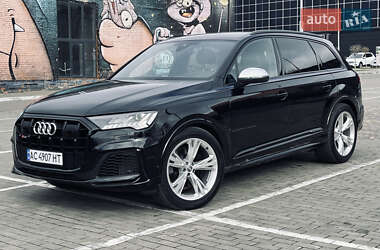 Внедорожник / Кроссовер Audi SQ7 2020 в 