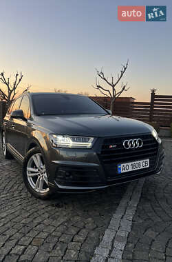 Внедорожник / Кроссовер Audi SQ7 2019 в 