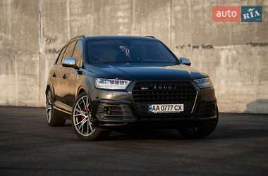 Внедорожник / Кроссовер Audi SQ7 2017 в 