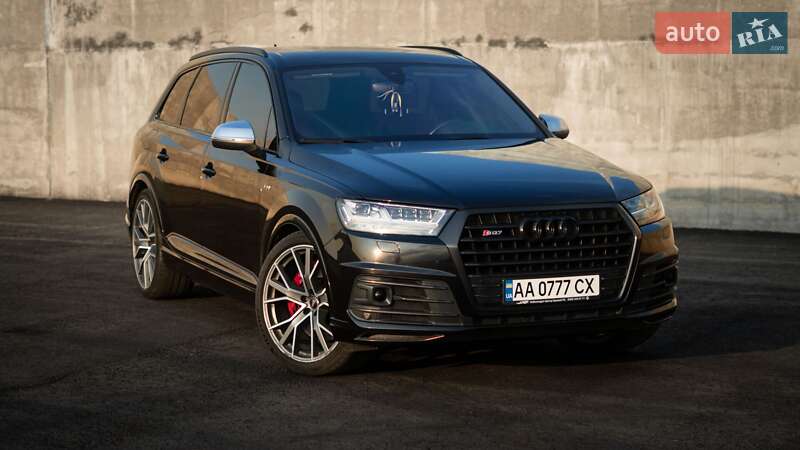 Внедорожник / Кроссовер Audi SQ7 2017 в Львове