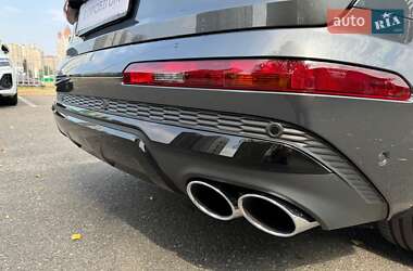 Позашляховик / Кросовер Audi SQ7 2021 в Києві
