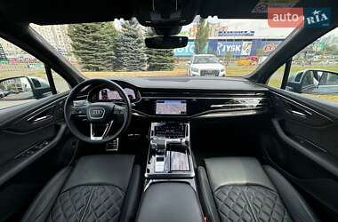 Позашляховик / Кросовер Audi SQ7 2021 в Києві