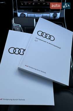 Позашляховик / Кросовер Audi SQ7 2021 в Києві