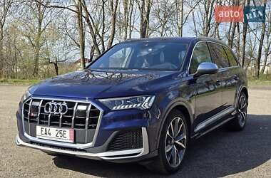 Внедорожник / Кроссовер Audi SQ7 2020 в 