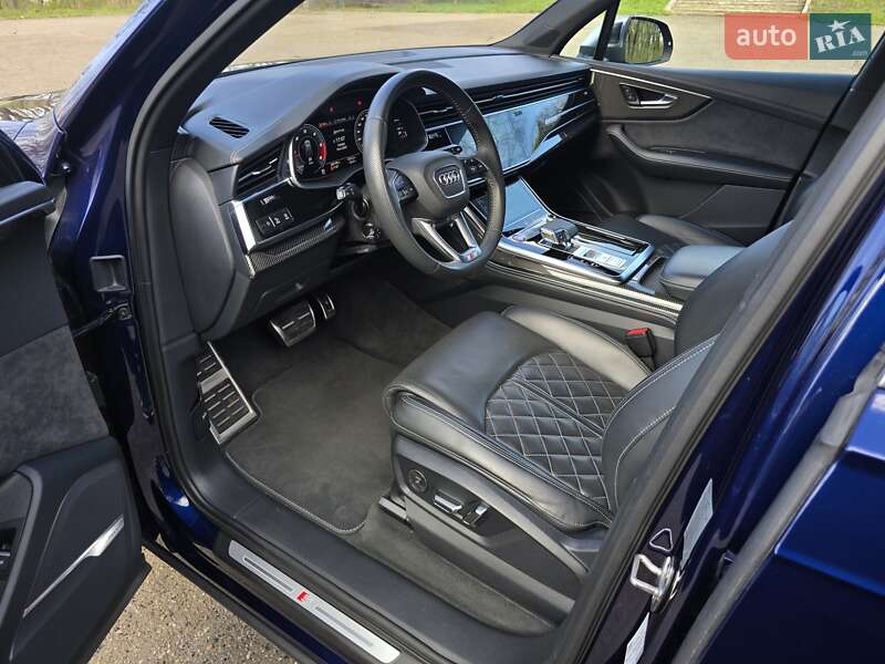 Позашляховик / Кросовер Audi SQ7 2020 в Калуші