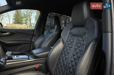 Внедорожник / Кроссовер Audi SQ7 2020 в 