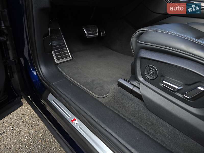 Позашляховик / Кросовер Audi SQ7 2020 в Калуші