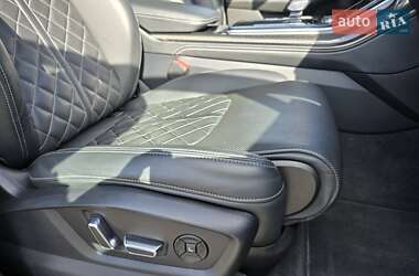 Внедорожник / Кроссовер Audi SQ7 2020 в 