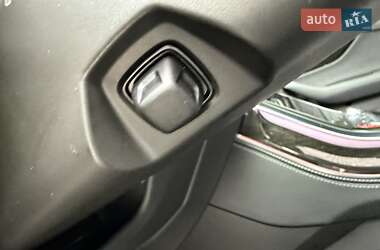 Внедорожник / Кроссовер Audi SQ7 2024 в 