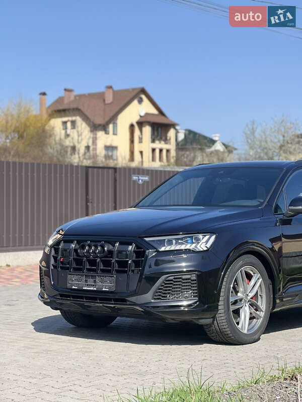Внедорожник / Кроссовер Audi SQ7 2021 в Хмельницком