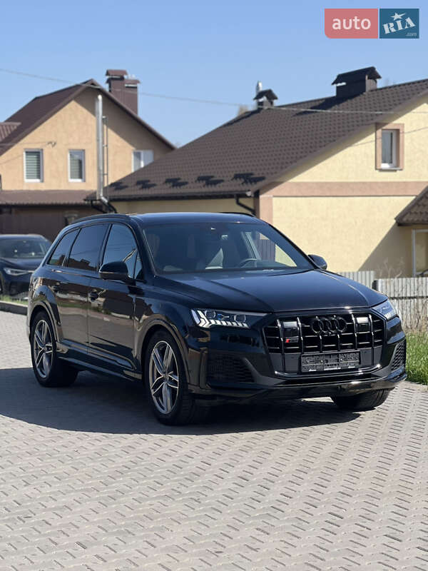 Audi SQ7 2021