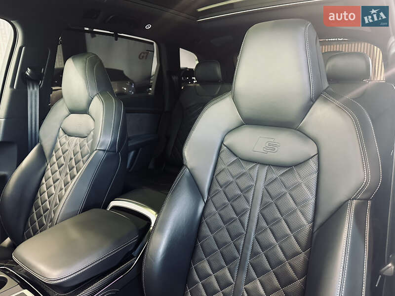 Внедорожник / Кроссовер Audi SQ7 2022 в Киеве