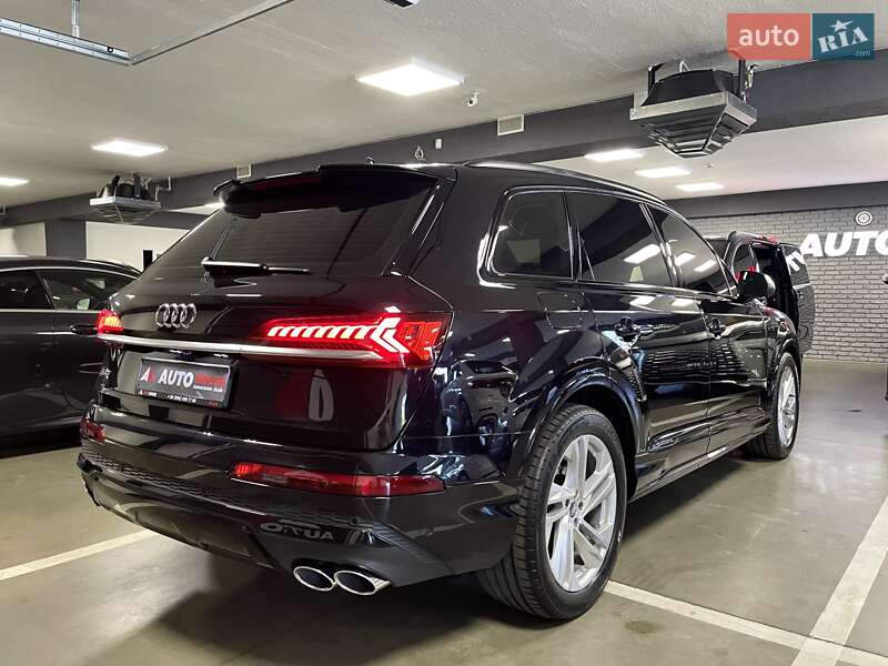Позашляховик / Кросовер Audi SQ7 2020 в Львові